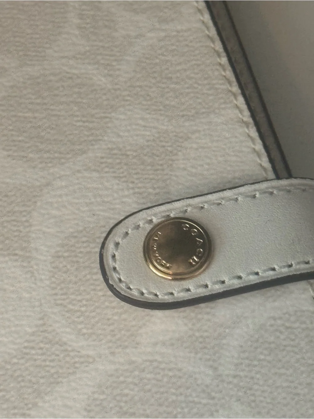 Coach White/Chalk/Gold Notebook In Signature Canvas Agenda Calendar Cover